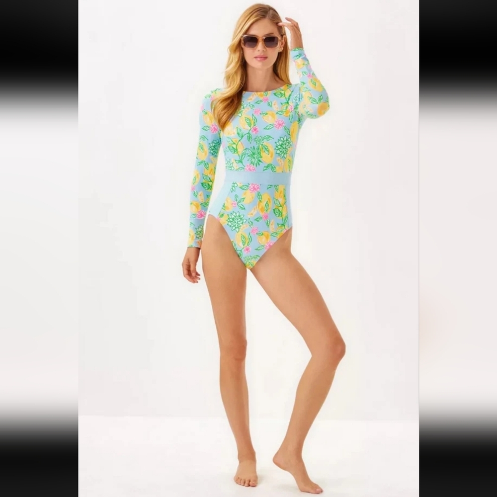 NWT Lilly Pulitzer Jesper Rashguard Bluette Make Lemonade SIZE 8